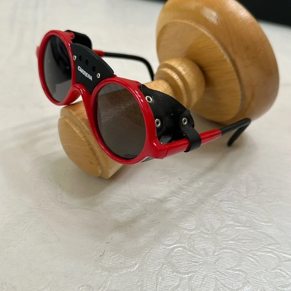 Carrera Sunglasses - ROUND w/ Side Cover - Red